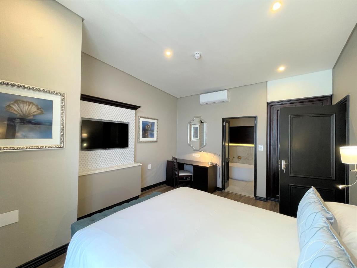 Premier 4* Cape Town